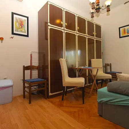 Bozenka 1647 Apartamento